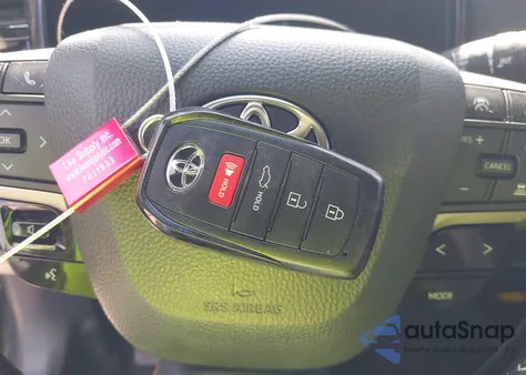 2025 Toyota Camry Se z USA, uszkodzony, nr VIN 4T1DAACK0SU053211